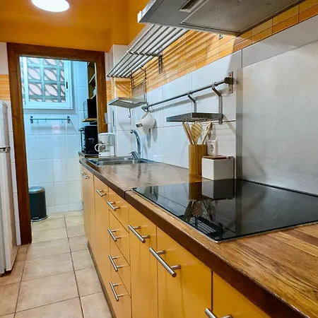 Apartamento Planta Baja Con Terraza En El Centro Tossa de Mar